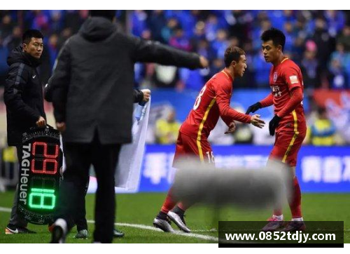 足球运动员Acquah：生涯、成就与个人生活